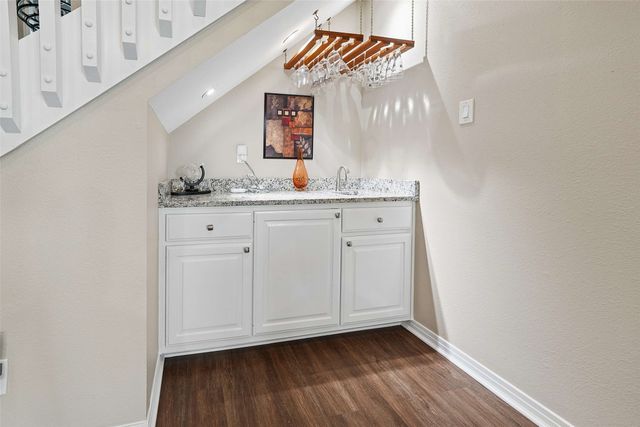 870 Highridge Drive, Lakewood Village, TX 75068