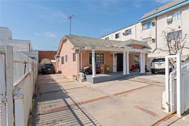 615 N Oxford Avenue, Los Angeles, CA 90004