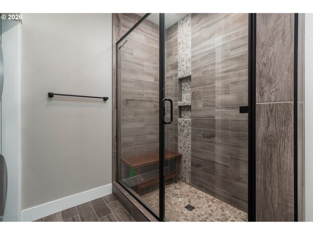 1495 Ne LAKE Dr, Lincoln City, OR 97367