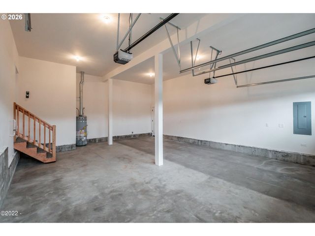 1495 Ne LAKE Dr, Lincoln City, OR 97367