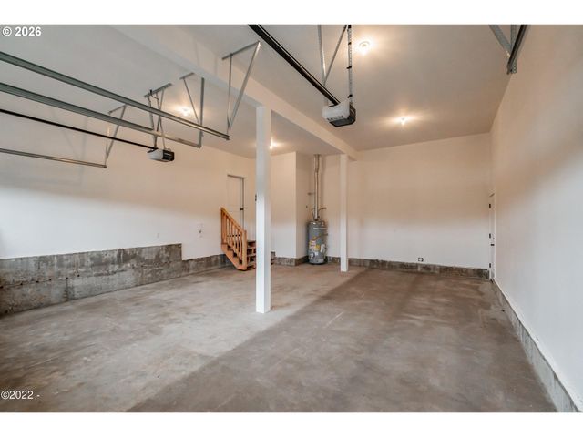 1495 Ne LAKE Dr, Lincoln City, OR 97367