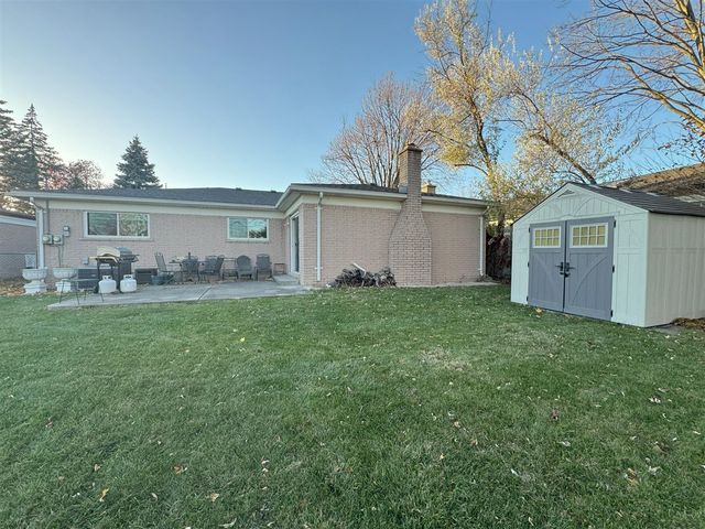 33148 Breckenridge Drive, Sterling Heights, MI 48310