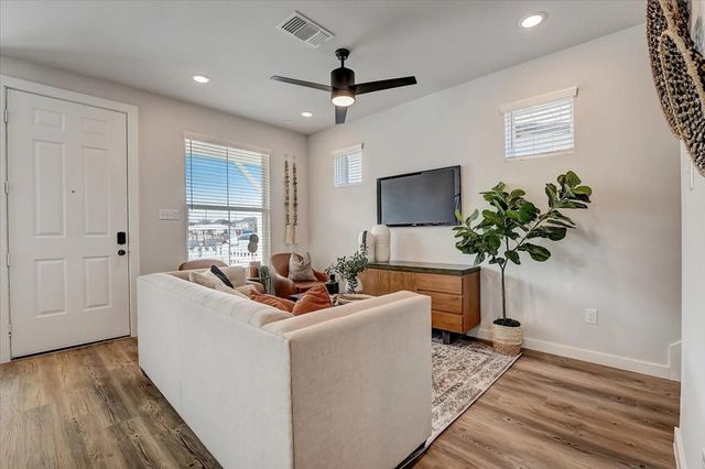 15101 Litsey Creek Drive 15268H, Fort Worth, TX 76262