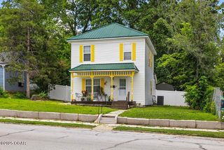 417 S McGregor Street, Carthage, MO 64836