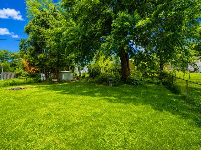 815 Oriole Drive, Streamwood, IL 60107