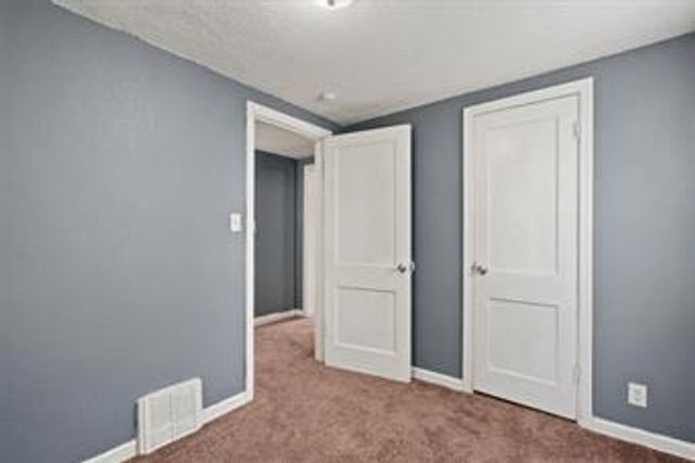 5520 WABASH Avenue, Kansas City, MO 64130