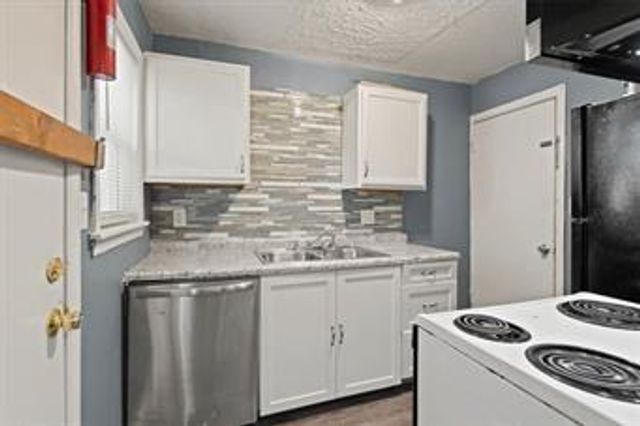 5520 WABASH Avenue, Kansas City, MO 64130