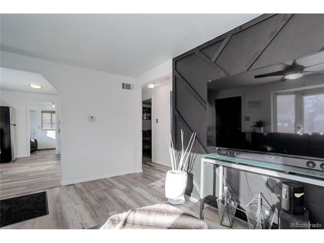 3113 W Jefferson Ave, Englewood, CO 80110