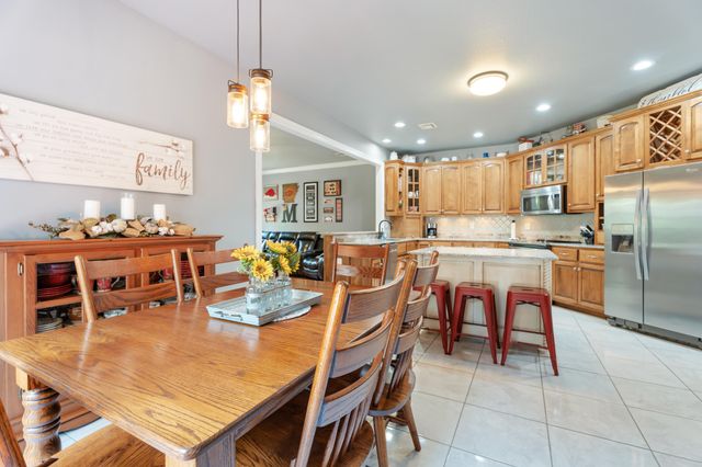 61171 E 340 Road, Grove, OK 74344