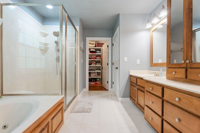 61171 E 340 Road, Grove, OK 74344