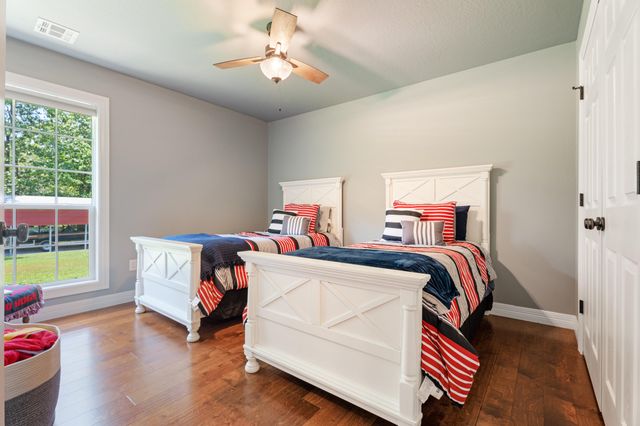 61171 E 340 Road, Grove, OK 74344