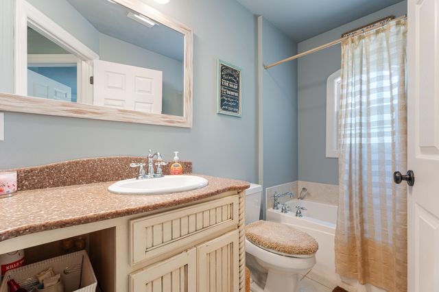61171 E 340 Road, Grove, OK 74344
