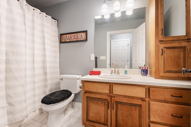 61171 E 340 Road, Grove, OK 74344