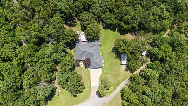 61171 E 340 Road, Grove, OK 74344