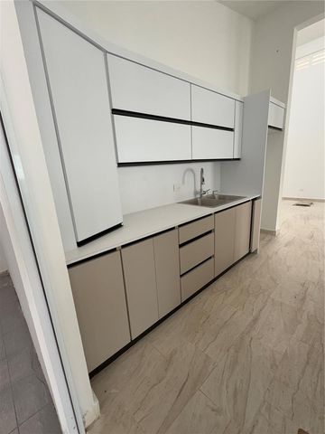 Bo Ortiz La Vega LA VEGA, Toa Alta, PR 00953