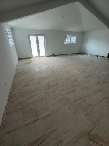 Bo Ortiz La Vega LA VEGA, Toa Alta, PR 00953