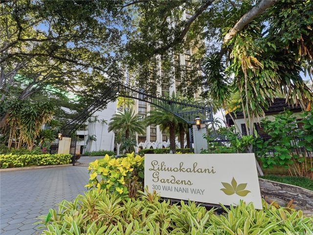 300 Wai Nani Way I2004, Honolulu, HI 96815