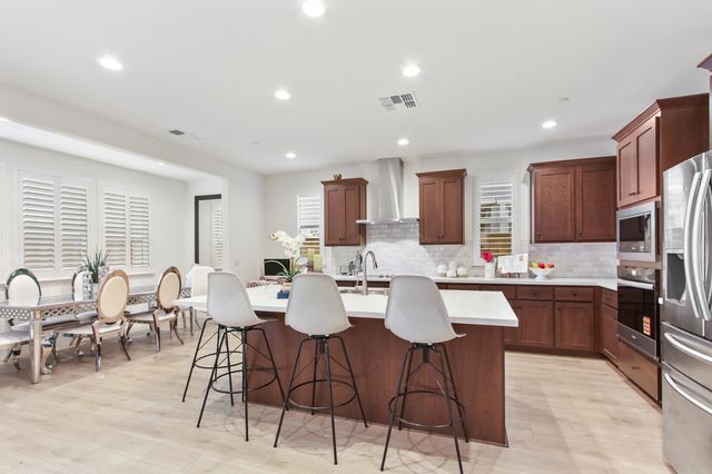 2063 Gravel Bar Way, Sacramento, CA 95832