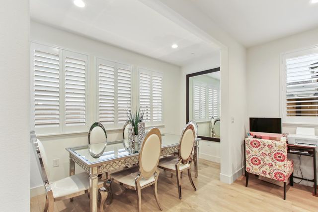 2063 Gravel Bar Way, Sacramento, CA 95832