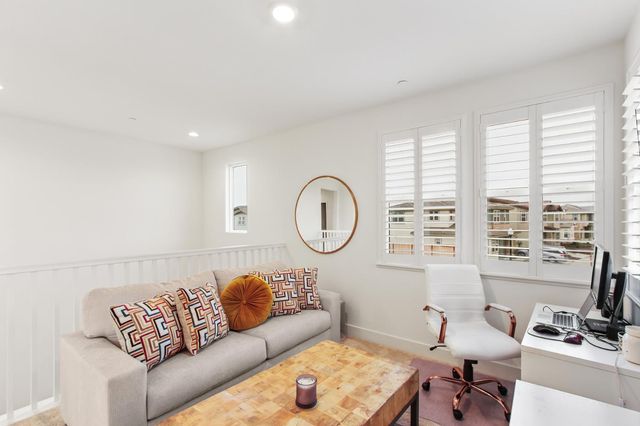 2063 Gravel Bar Way, Sacramento, CA 95832