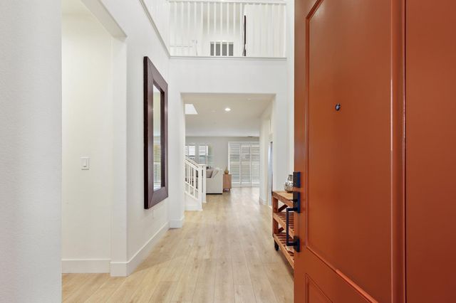 2063 Gravel Bar Way, Sacramento, CA 95832