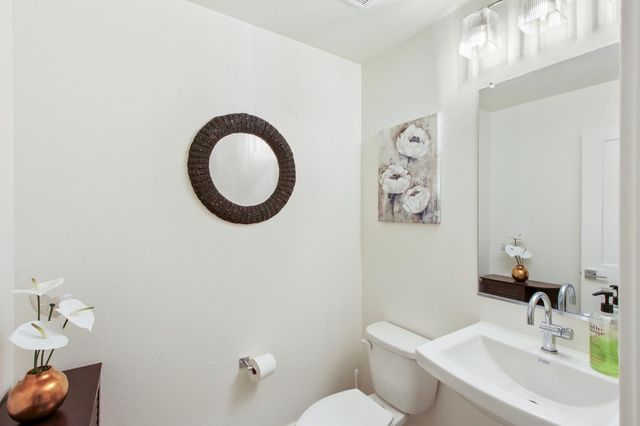 2063 Gravel Bar Way, Sacramento, CA 95832