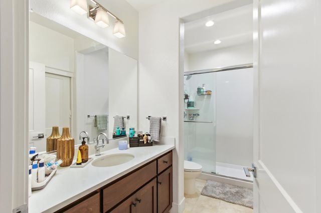 2063 Gravel Bar Way, Sacramento, CA 95832