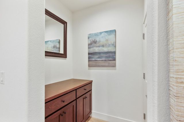 2063 Gravel Bar Way, Sacramento, CA 95832