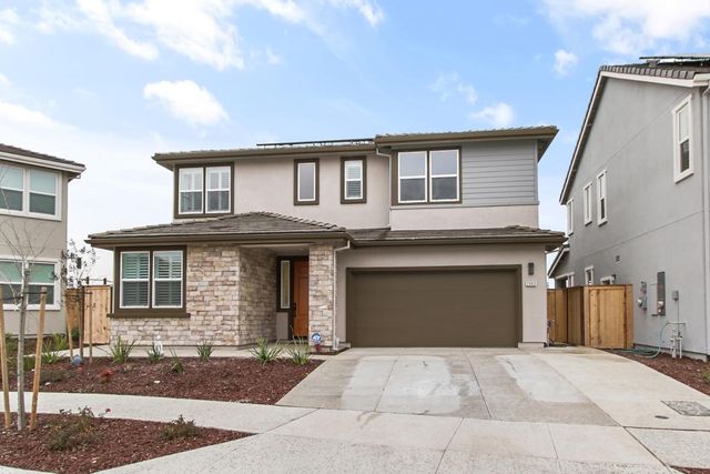 2063 Gravel Bar Way, Sacramento, CA 95832