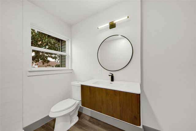 4331 Herridge Street, Houston, TX 77022