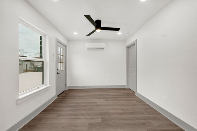 4331 Herridge Street, Houston, TX 77022