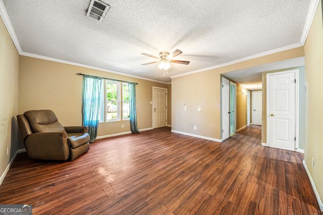 156 Crestwood Drive, Toccoa, GA 30577