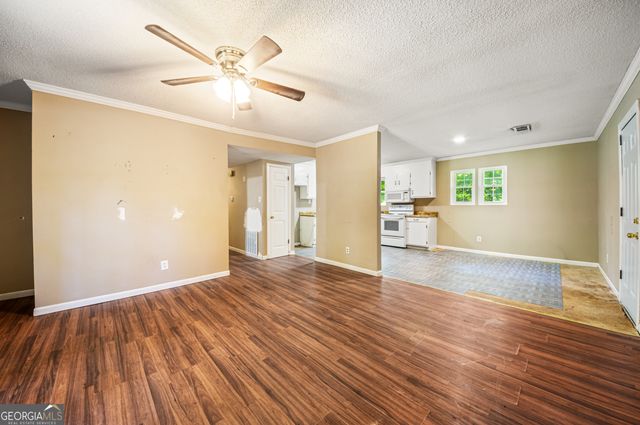 156 Crestwood Drive, Toccoa, GA 30577