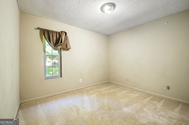 156 Crestwood Drive, Toccoa, GA 30577