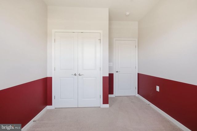 3046 PALATINE DR, Frederick, MD 21701