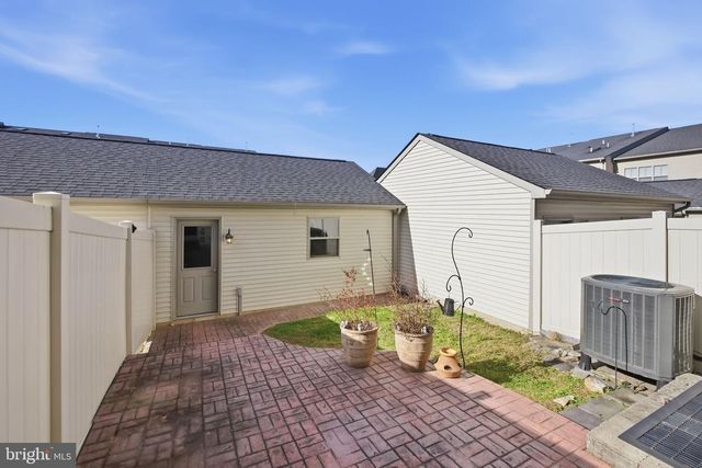 3046 PALATINE DR, Frederick, MD 21701