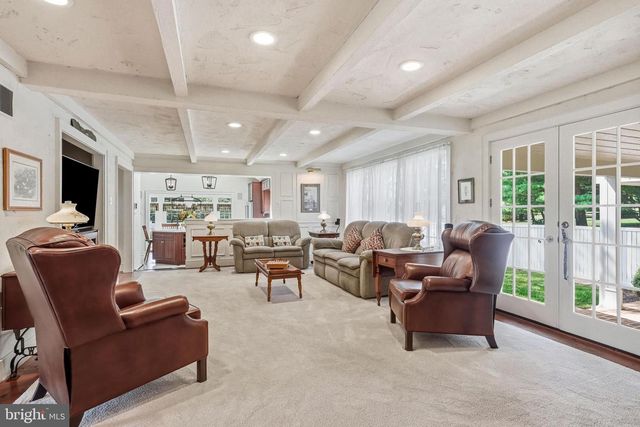 49 COVE RD, Moorestown, NJ 08057