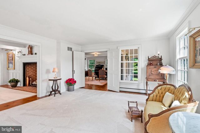 49 COVE RD, Moorestown, NJ 08057