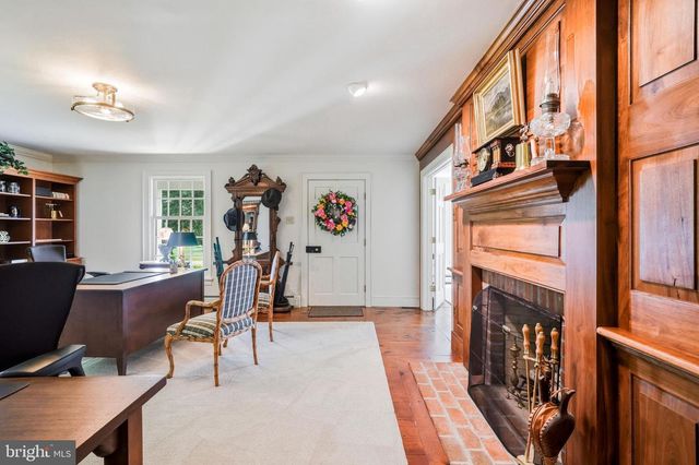49 COVE RD, Moorestown, NJ 08057