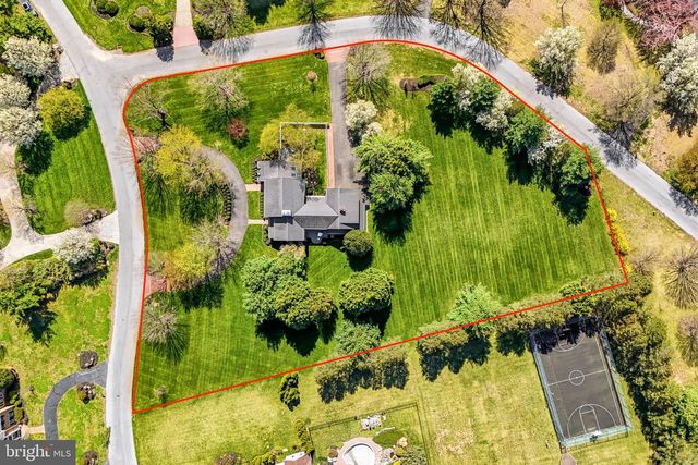 49 COVE RD, Moorestown, NJ 08057
