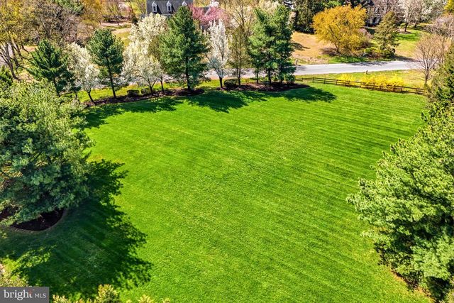 49 COVE RD, Moorestown, NJ 08057