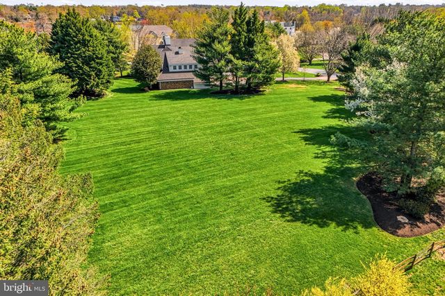 49 COVE RD, Moorestown, NJ 08057