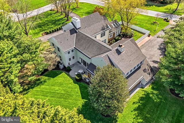 49 COVE RD, Moorestown, NJ 08057