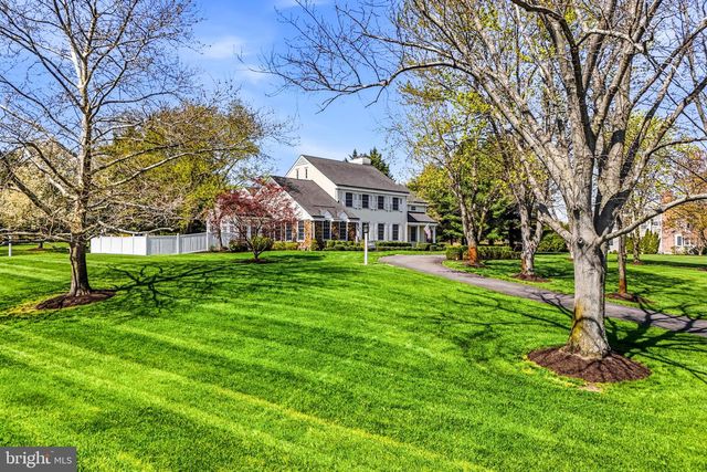 49 COVE RD, Moorestown, NJ 08057