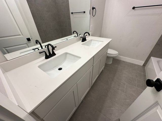 370 Cobb Road, Leonard, TX 75452