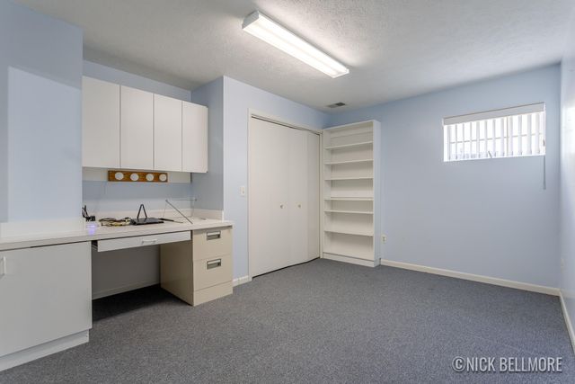 2890 Parkside Drive, Jenison, MI 49428