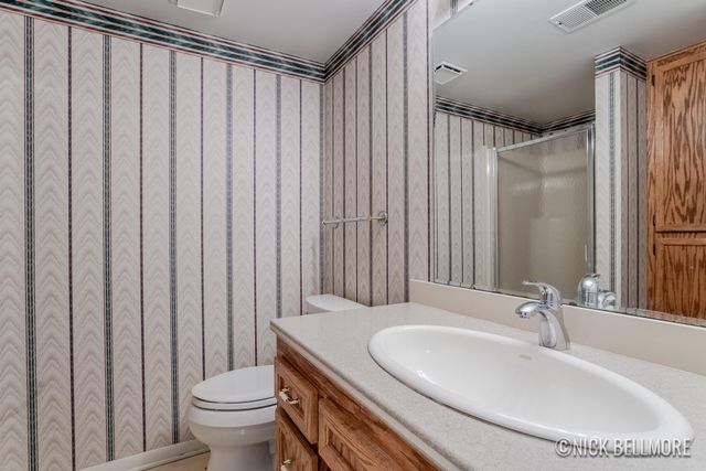 2890 Parkside Drive, Jenison, MI 49428