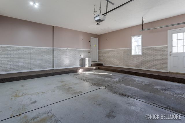 2890 Parkside Drive, Jenison, MI 49428