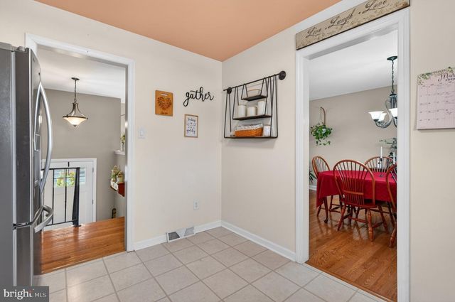 88 EVERGREEN RD, New Egypt, NJ 08533