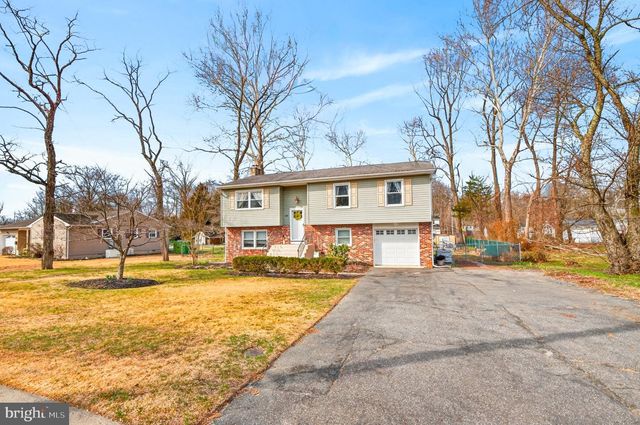88 EVERGREEN RD, New Egypt, NJ 08533